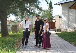 Гости обители