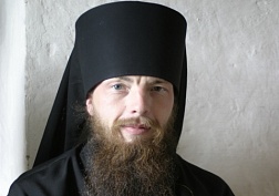 Успешно сдал экзамены за первый семестр