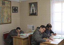 Уроки русского языка в Монастырской школе Уроки русского языка в Монастырской школе